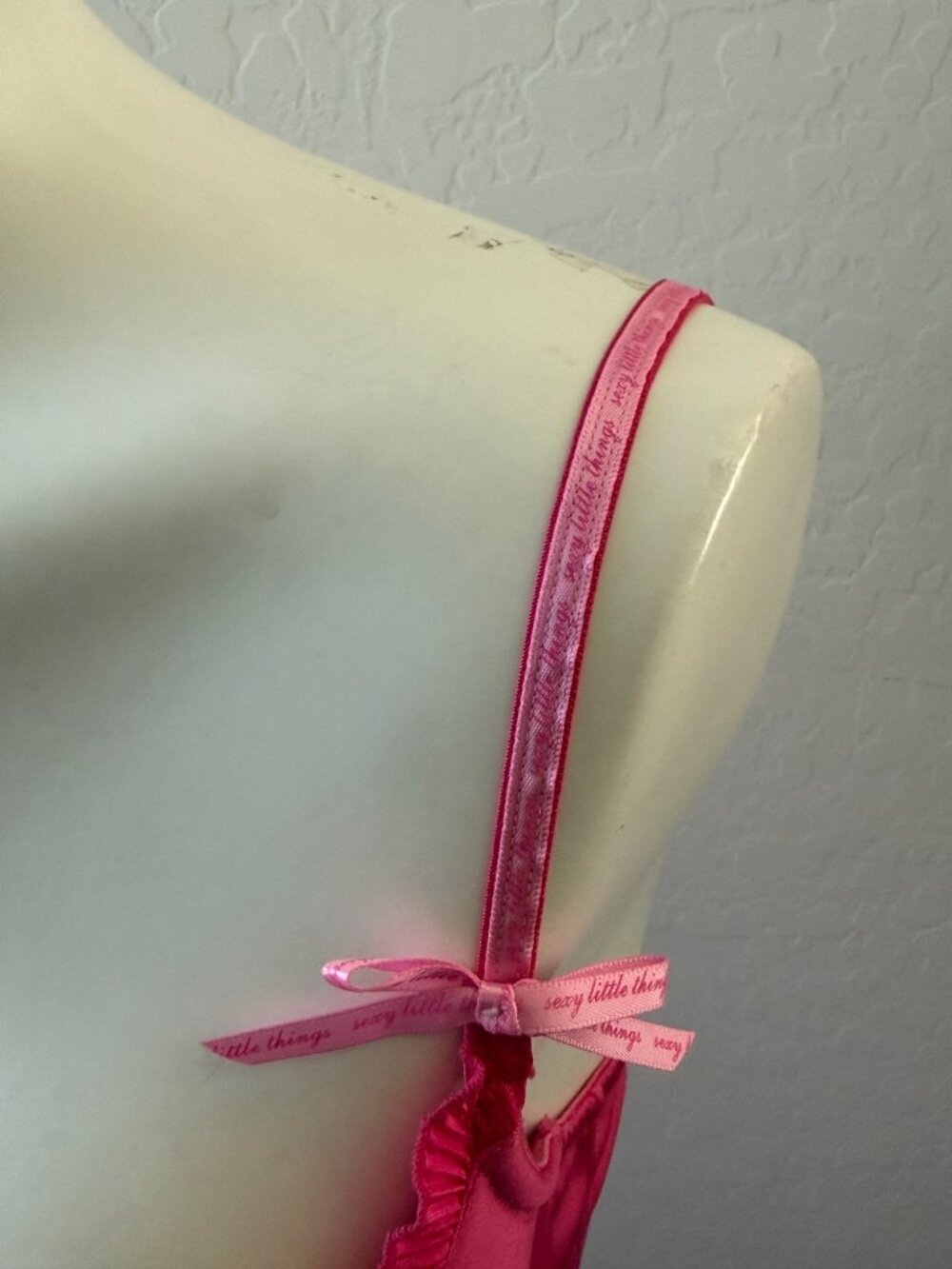 Y2K Victoria's Secret Sexy Little Things Pink Nighty sz 36C (G338) - Picture 2 of 6